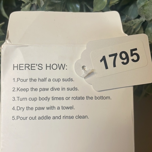 NIB a paw washer - Picture 5 of 5
